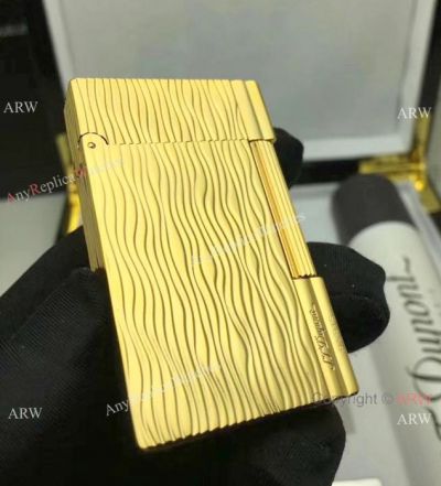 Best Quality Replica S.T.Dupont Lighter Gold Wave Case